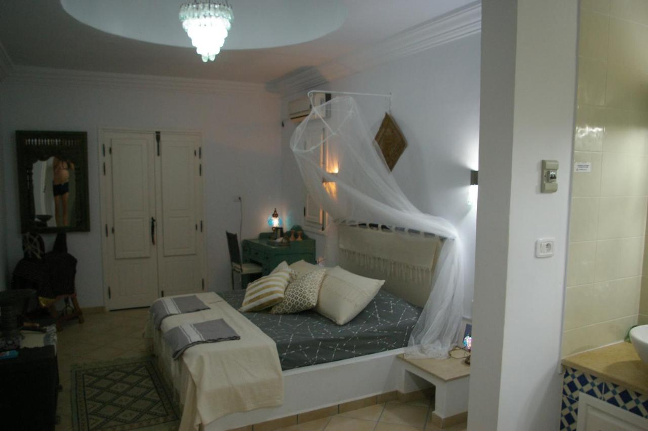 Bed and Breakfast Midounia Exterior foto